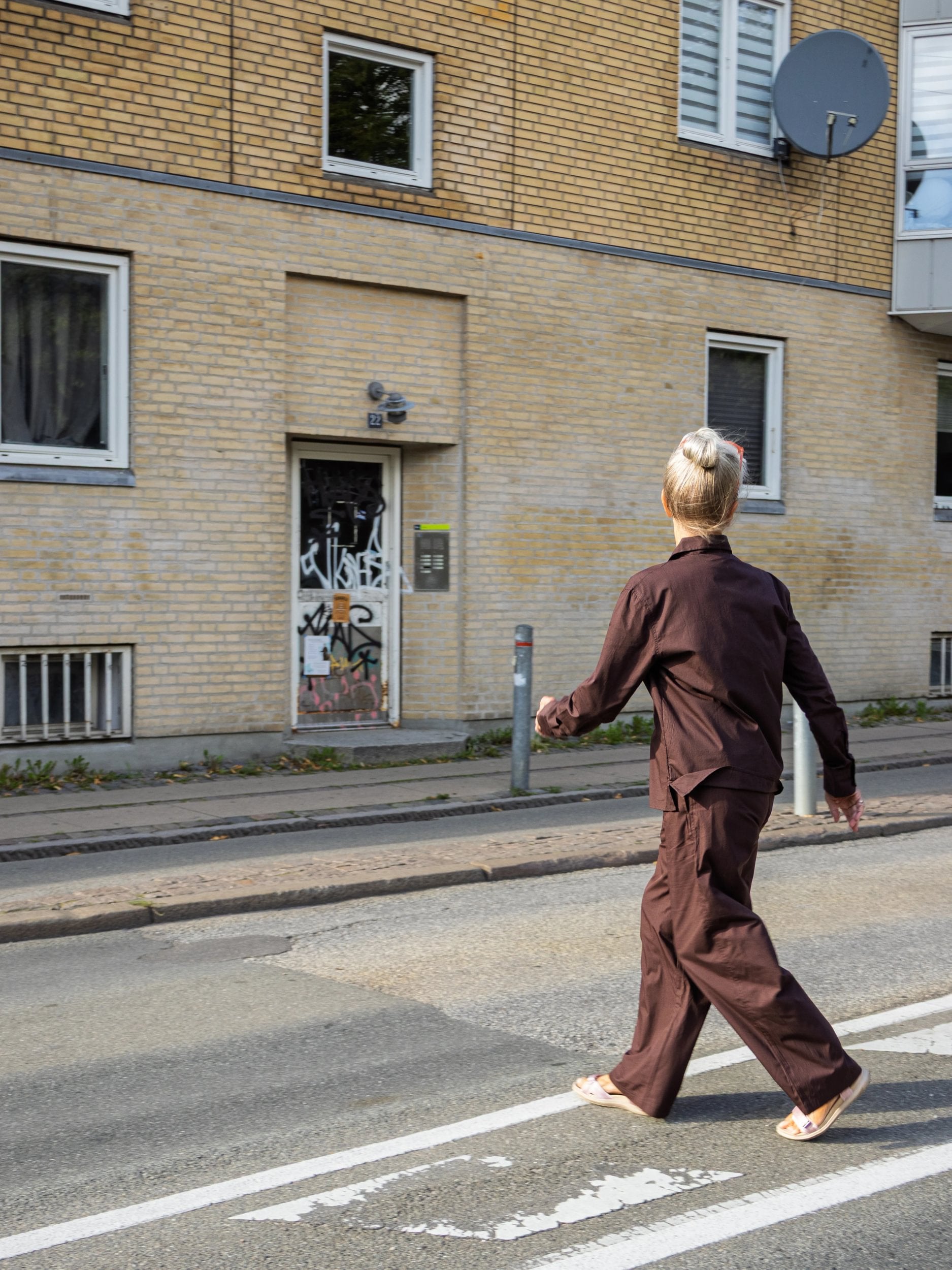 Bodil är 162 cm lång och bär storlek S. 
